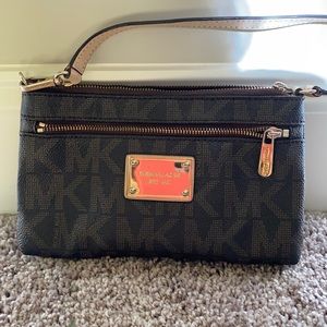 Michael Kors Wrislet